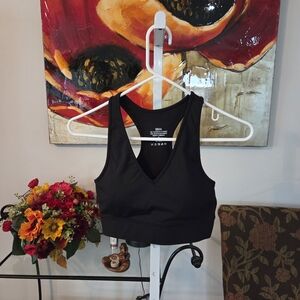 Zenana Black V-Neck Sports Bra